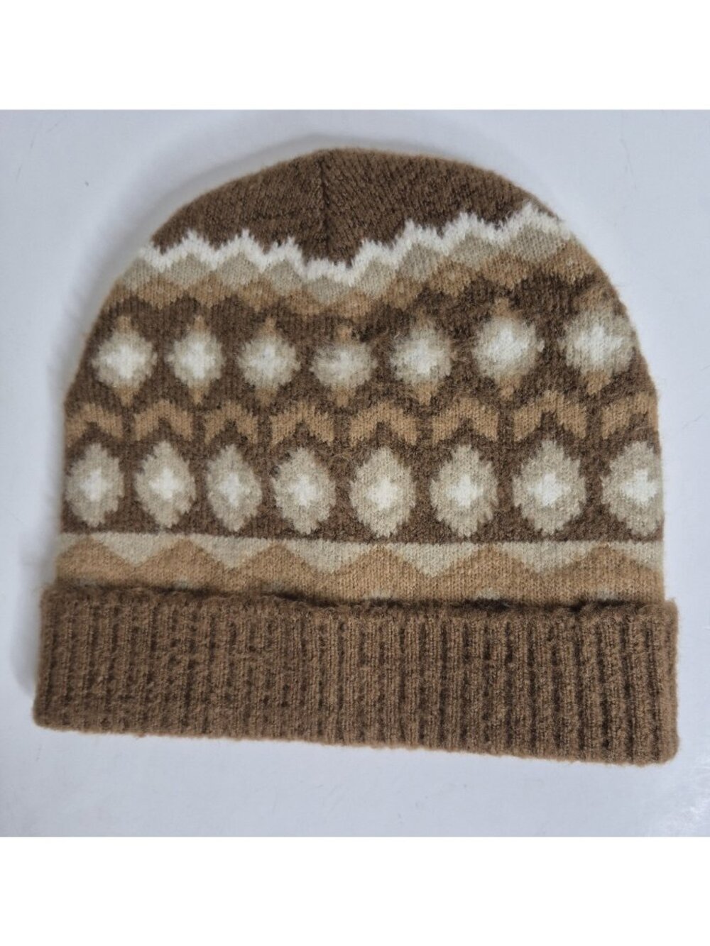 Brown Knit Beanie Geometric Fair Isle Pattern And A Ribbed Cuff Women's S/M